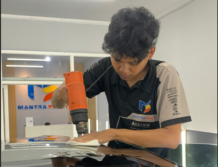 Mengapa Harus Mantra Sakti Auto Film? 5 Alasan Memilih Jasa Kaca Film Terbaik di Mekarwangi Bandung